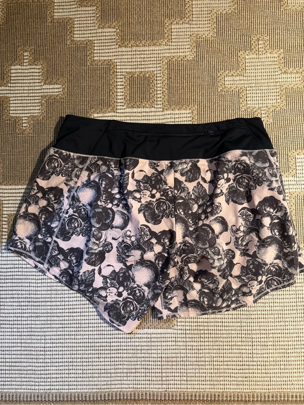 Oiselle Roga Long - Picture 2 of 2